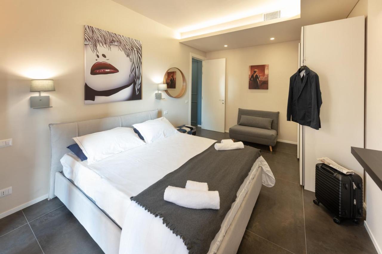 100Towers Deluxe Apartment Άλμπα Εξωτερικό φωτογραφία